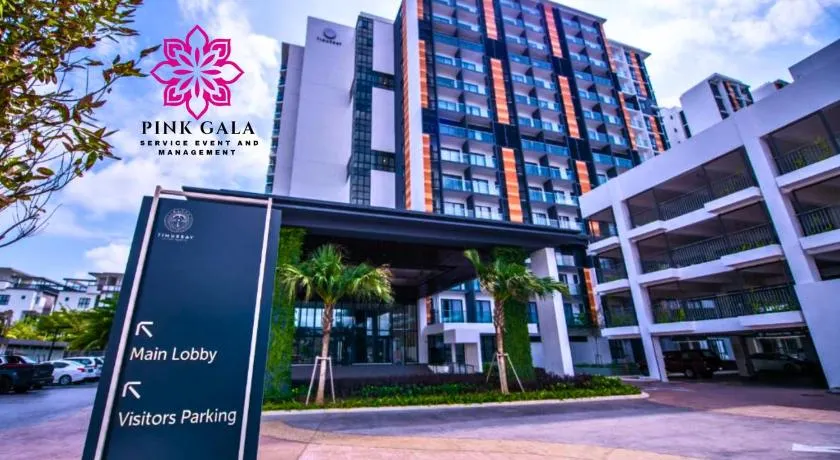 Studio with Privacy Balcony and NETFLIX at TimurBay Sea Front Residence - Image 1