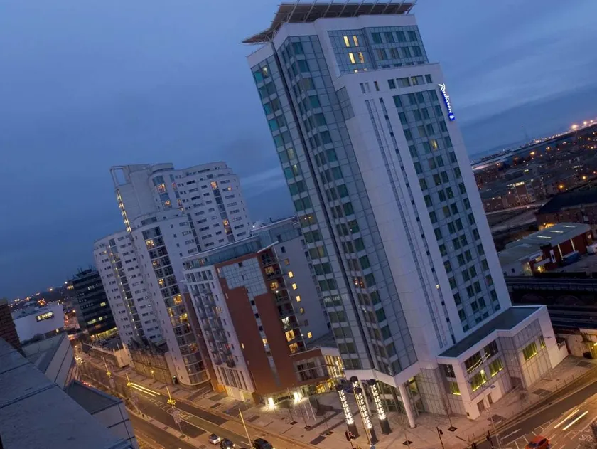 Radisson Blu Hotel Cardiff - Image 1