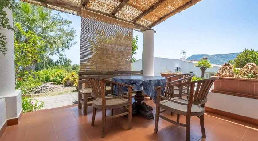 Maison de vacances \"Jerà C18 Bis Vista Mare\" avec vue sur la mer, terrasses privées et Wi-Fi - Image 1