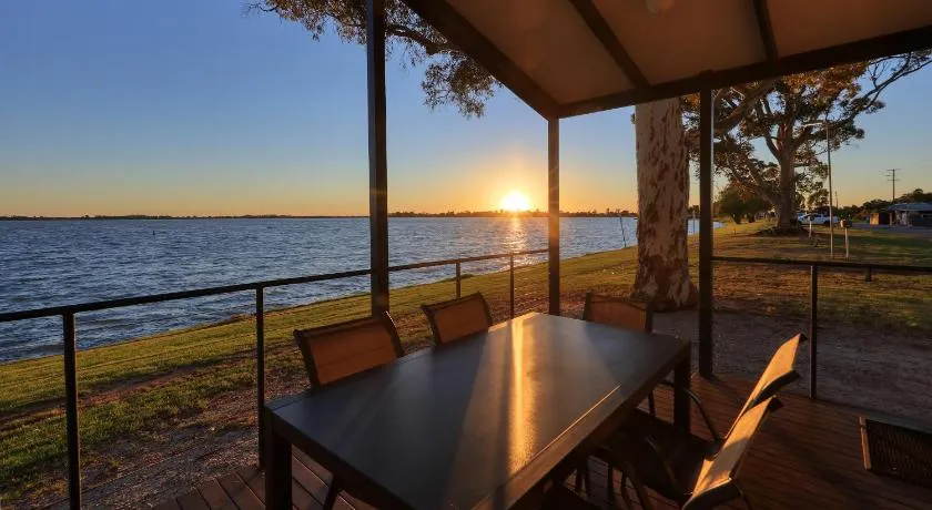 Lake Boga Caravan Park - Image 1