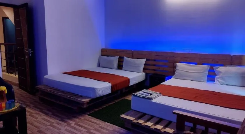 S4 Guest House - Image 1