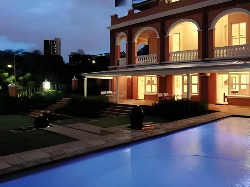 Sica's Guest House - The Loft - Image 1