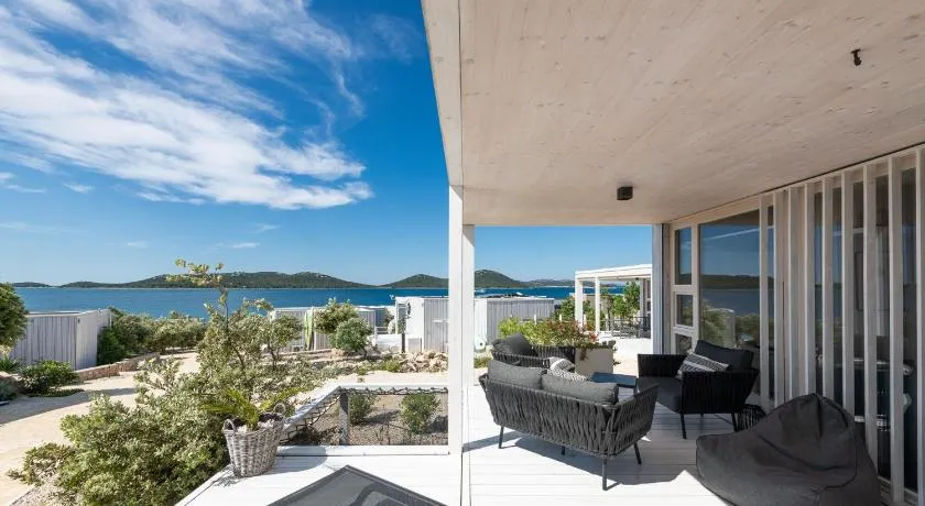 BUQEZ Home&Sea Vila 65, 32 - Image 1