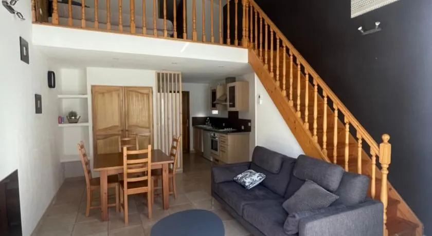 Logement tout confort au calme entre Saint Tropez et les Gorges du Verdon - Image 1