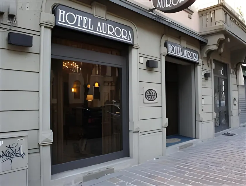 Hotel Aurora - Image 1