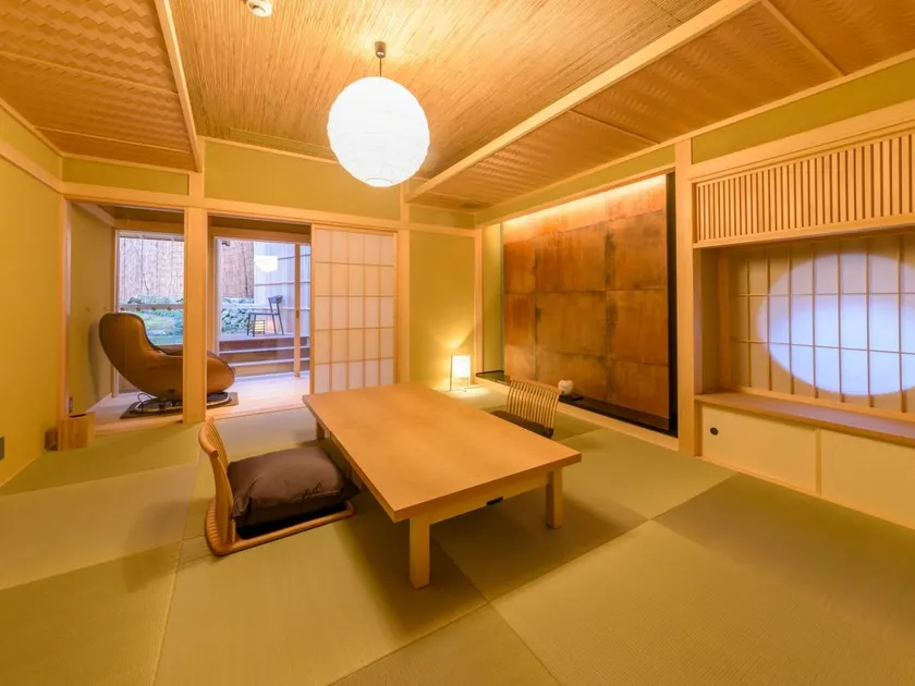 Hanaikada - Image 1