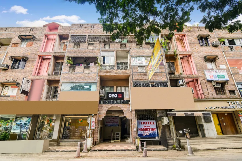 Hotel O Akash Namostay - Image 1