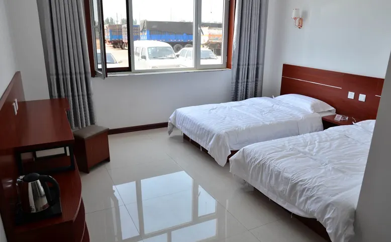 Changtai Hotel - Image 1