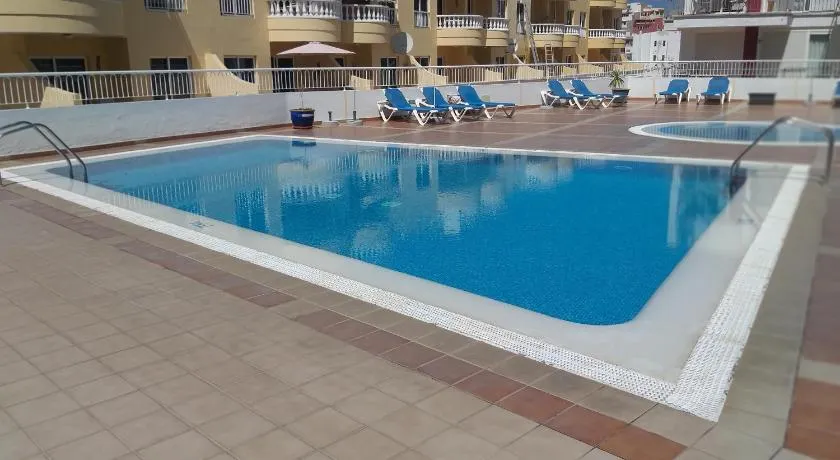 Club La Mar - Image 1