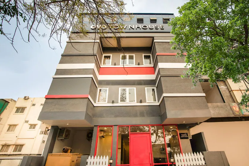Townhouse Pipliyahana Square - Image 1