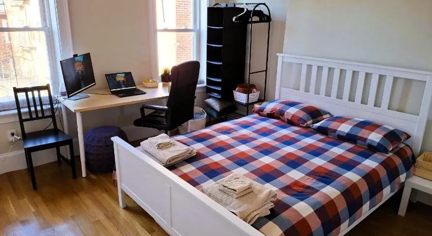 Homestay in South Boston - Image 1
