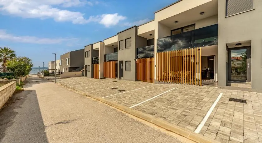 Byrfin residence - Image 1