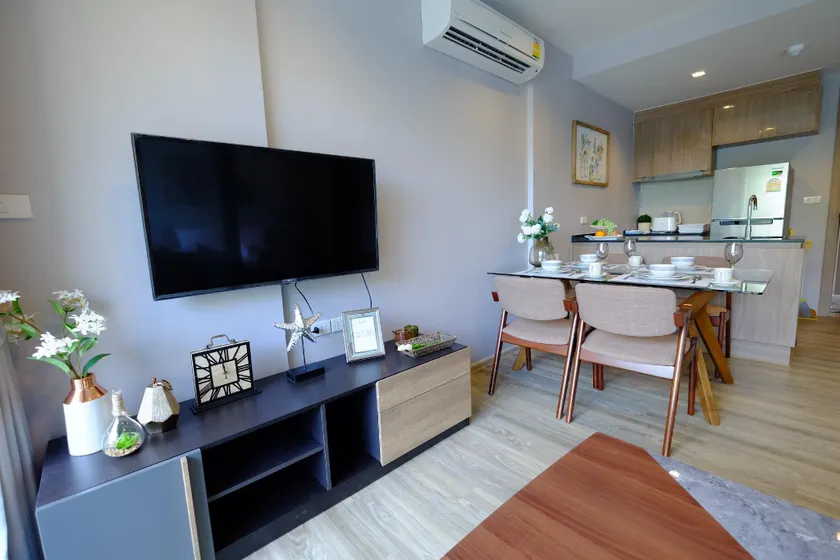 Rain Chaam Beach Condo Wifi 4Guests 2Beds - Image 1