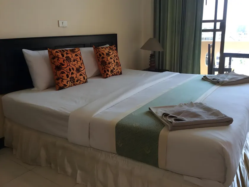 Surin Sunset Hotel - SHA - Image 1