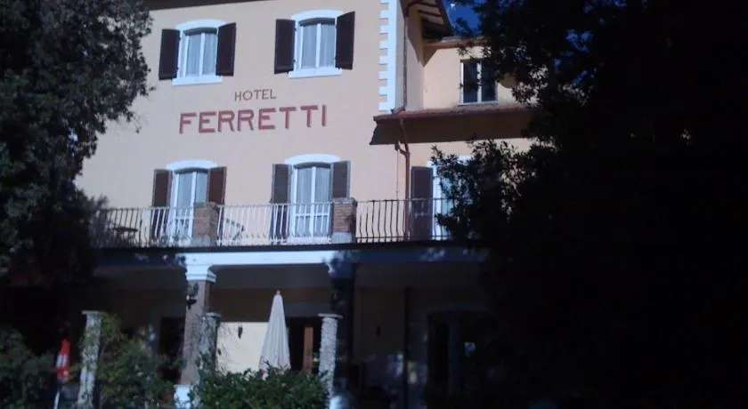 Albergo Ristorante Ferretti - Image 1