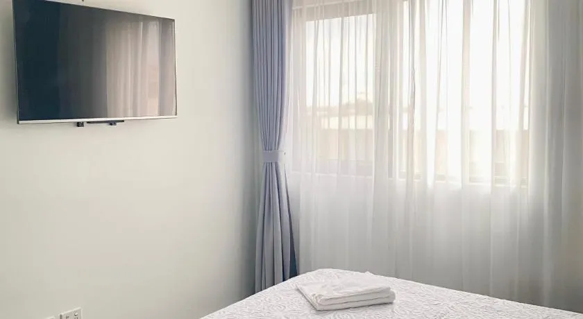 T8 Penthouse Suite - Image 1