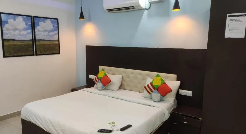 Hotel APJ GRAND - Image 1