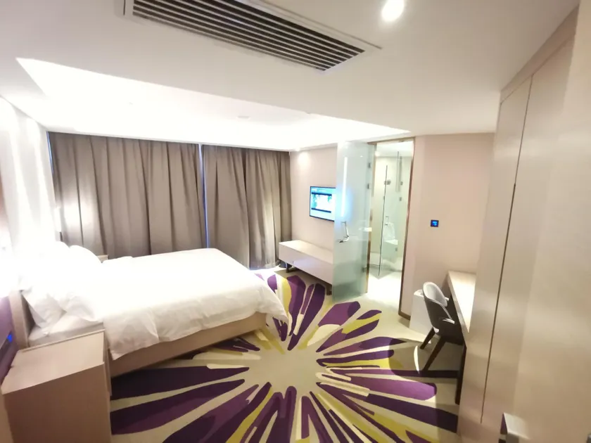 Lavande Hotels· Cangzhou Kaiyuan Avenue Rongsheng Plaza - Image 1