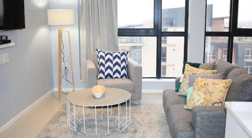 Tower Bliss Apartment - Image 1