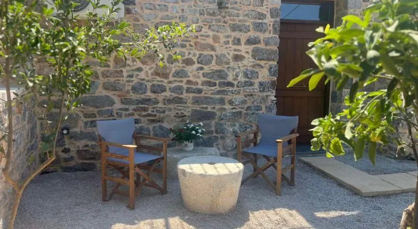 Stone Olympi Lodges - Chios Cozy Hideaways - Image 1