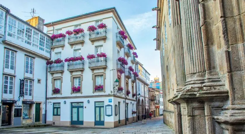Casa Celsa-Barbantes - Image 1