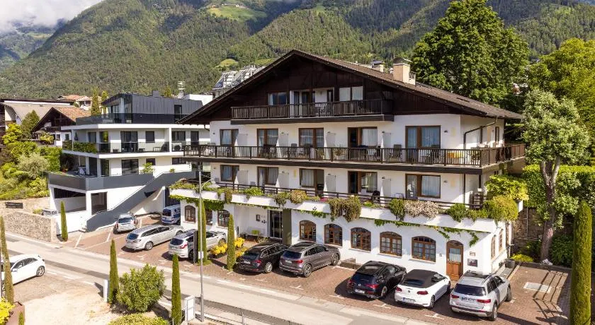 Garni Hotel Kessler - Image 1