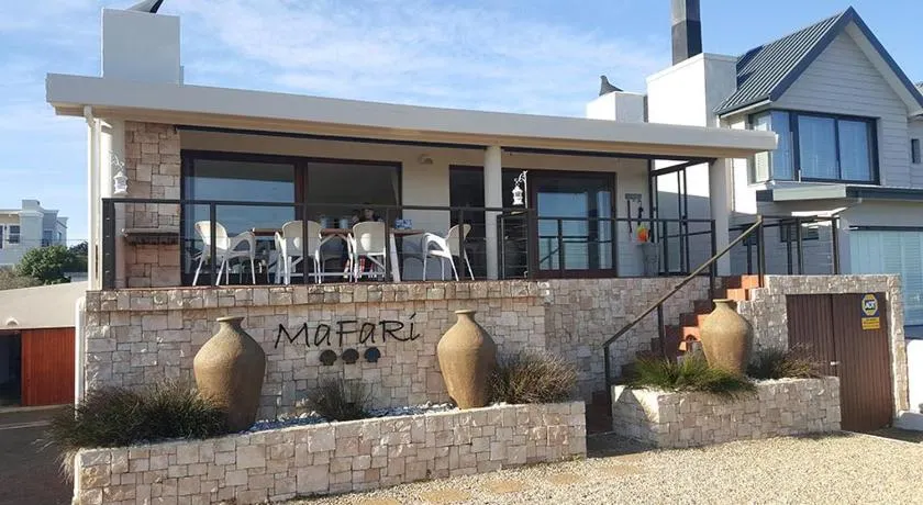 Mafari Beach House - Image 1