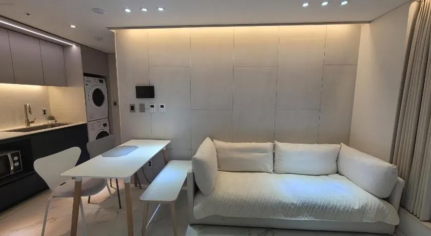 Luxury Residence from Gangnam-gu near coxe - Image 1