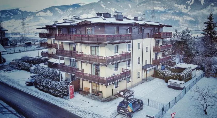 Ski & Golf Apartments by Kaprun Rentals - Image 1