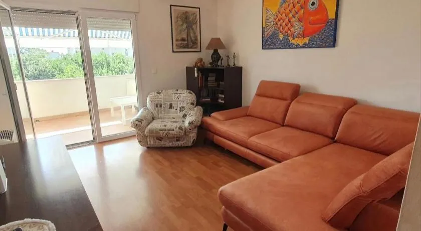 mate,s home - Image 1