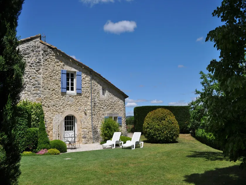 Country House in Lussan near Pont du Gard - Image 1