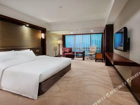 Chongqing Empark Grand Hotel - Image 1