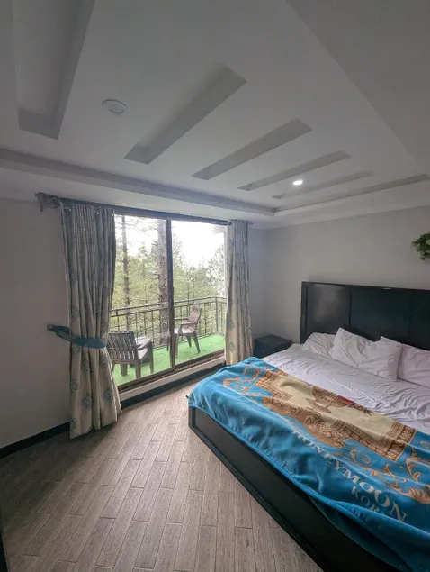 Galiyat Hilton Apartment And Hotel - Image 1