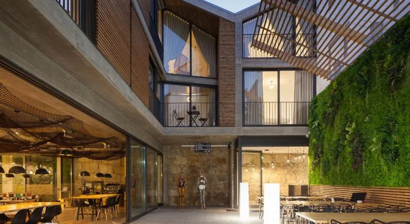 7 Gaia Roaster Apartments - Image 1