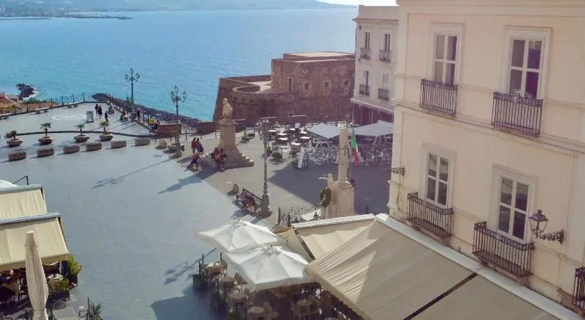 Hotel della Piazza - Image 1