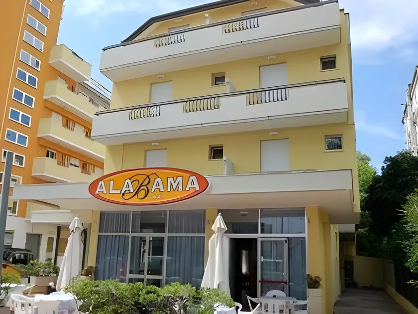 Hotel Alabama - Image 1