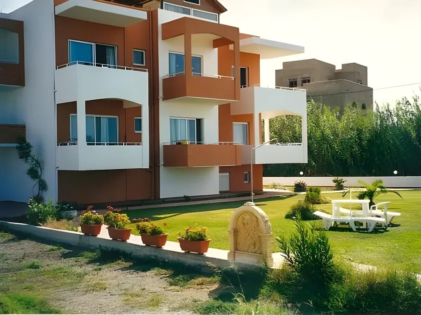 Matzi Hotel Apartments - Image 1