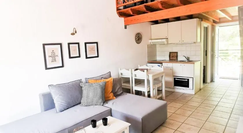Haris apartments - Image 1
