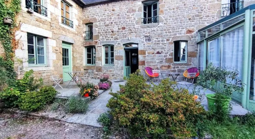 Le cheval blanc - Image 1