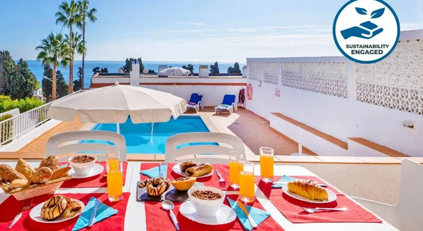 Villa Turtle Beach - com BBQ e piscina aquecível em Albufeira - Image 1