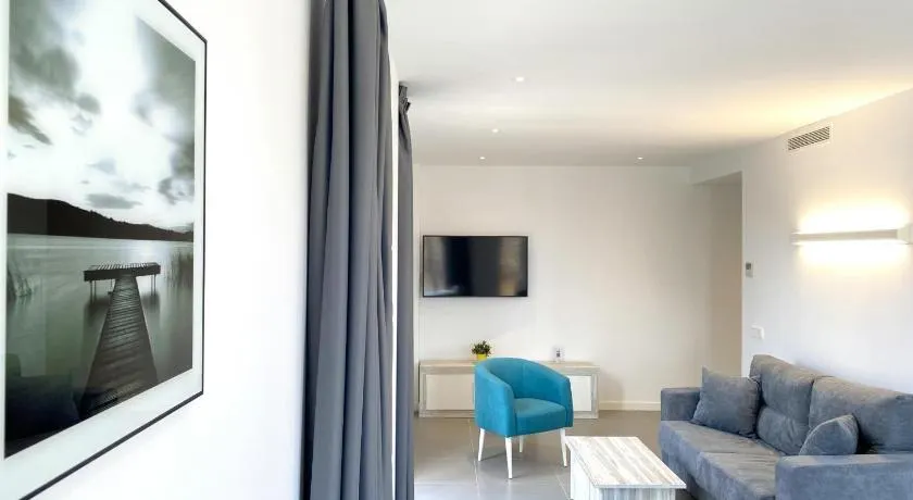 Apartamento moderno con aire acondicionado en Castelló d'Empúries - HISP-312-110 - Image 1