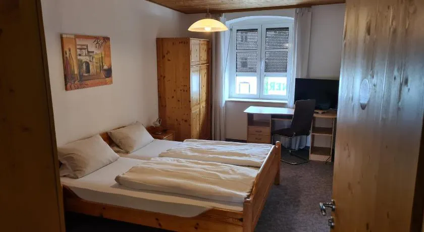Hotel & Gasthof zur Post - Image 1