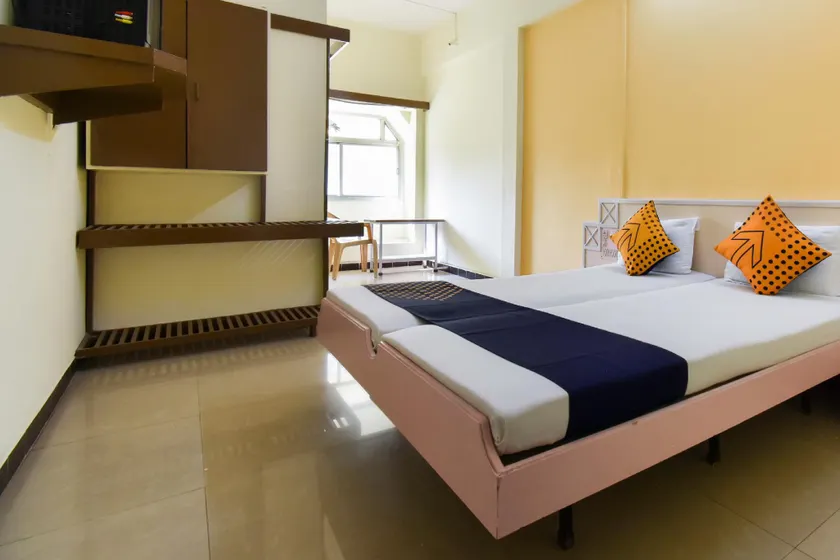 SPOT ON 46414 Hotel Ritesh - Image 1