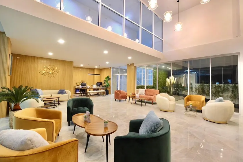 MAA KORAT HOTEL - Image 1