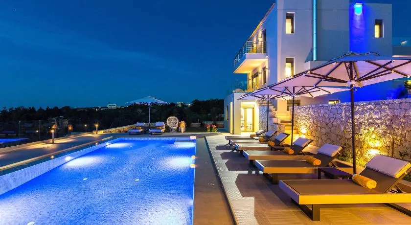 Luxury Cretan Villas with private pools - Image 1