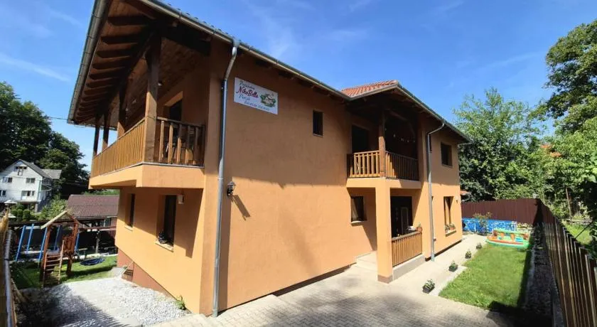 Pensiunea NikoBella Panzió - Image 1