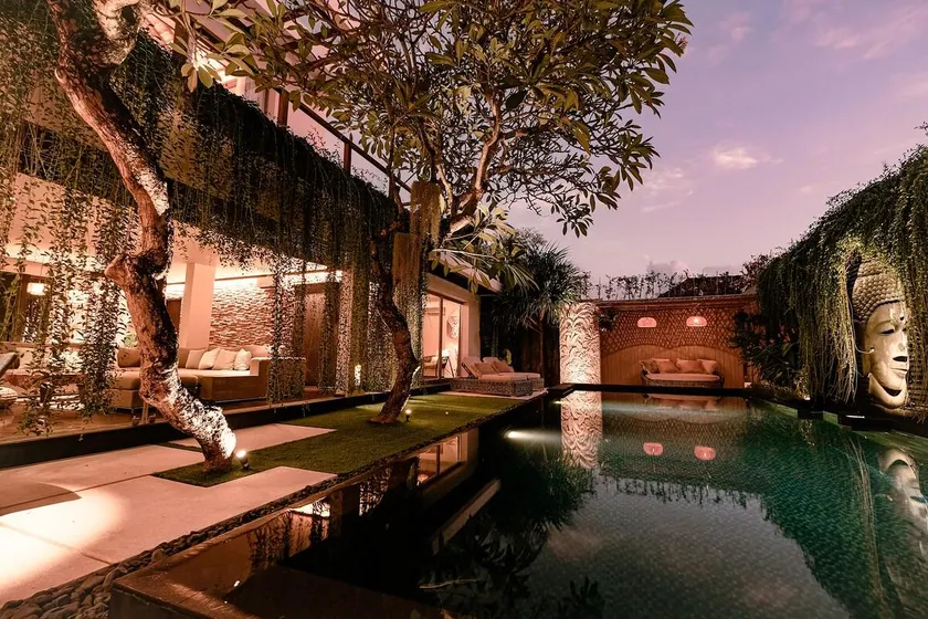 Sunset Palms Beach Villa - Image 1