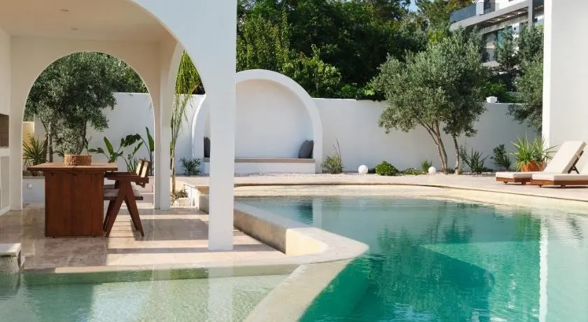 Villa NeoX with 2 Pools, Jacuzzi, Sauna & Minigolf - Image 1