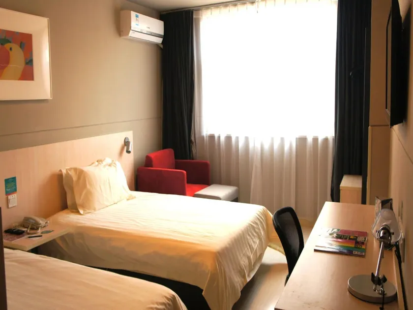 Jinjiang Inn Select Qingdao International Exibition Centre Miaoling Road - Image 1