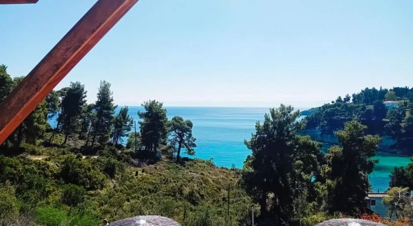 Villa Milia on the sea - Image 1